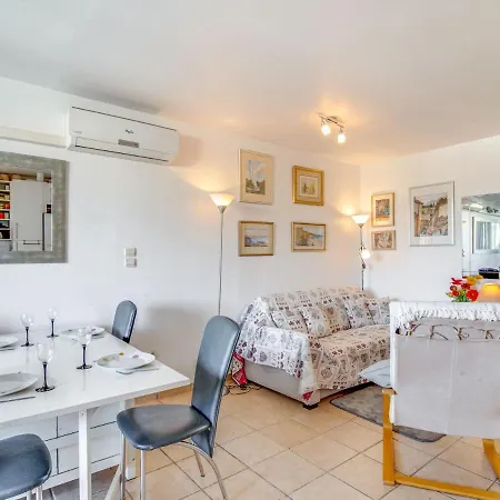 Les Quais De L'amiraute-7 By Interhome *